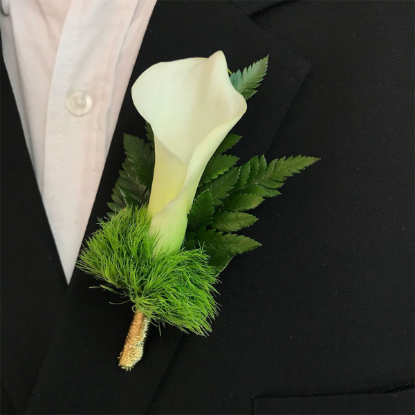 Boutonniere Mini calla
